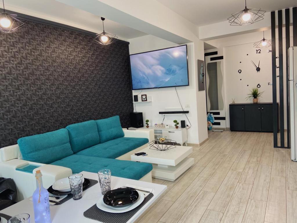 Peacock Apartament- Stefan Building Apartment Navodari Ngoại thất bức ảnh
