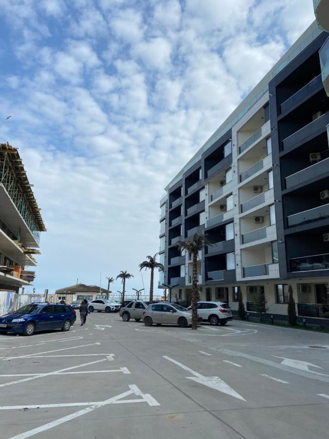 Peacock Apartament- Stefan Building Apartment Navodari Ngoại thất bức ảnh